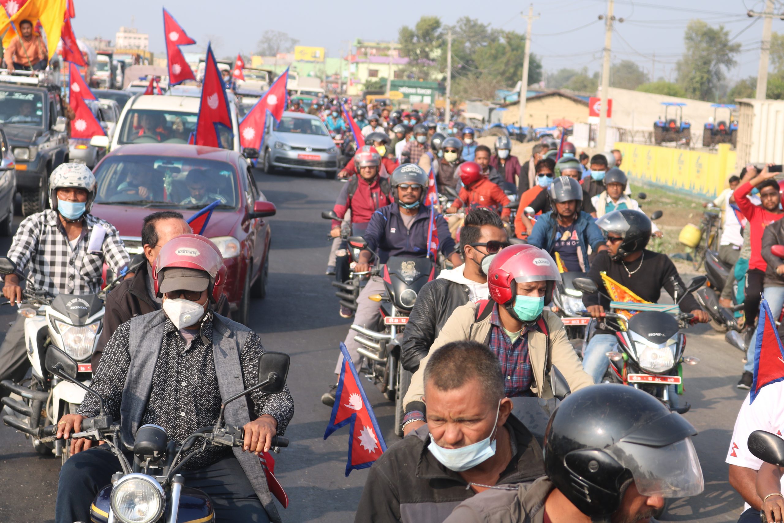 ‘राजा ल्याऊ देश बचाऊ’ भन्दै  धनगढीमा प्रदर्शन