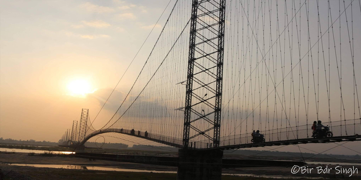 दोधारा चाँदनीमा सुक्खा बन्दरगाह : हल्लैहल्लामा बित्यो दशक