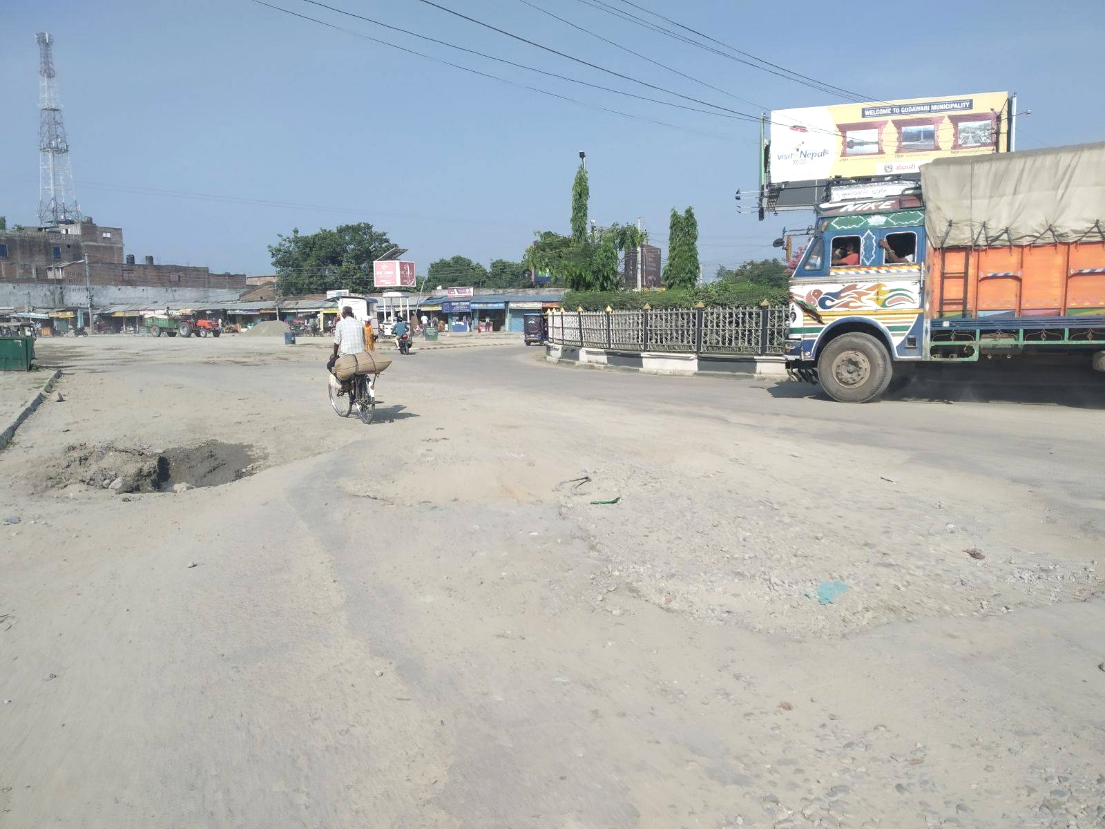 कैलालीको गोदावरी नगरपालिकामा रहेको अत्तरिया चोकको मर्मत हुने