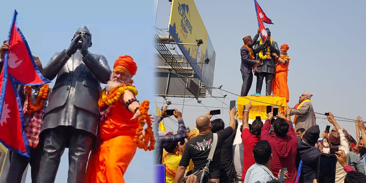 अत्तरिया चौकमा ठडियो महेन्द्रको सालिक