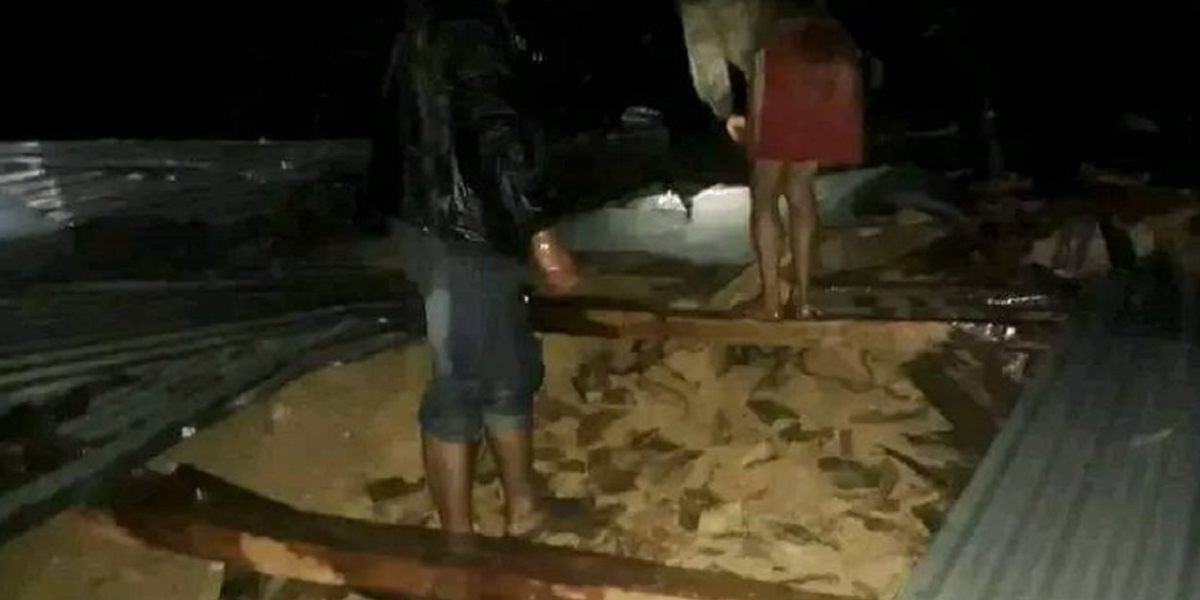 अछाममा पहिरोले घर पुरिँदा तीन जनाको मृत्यु